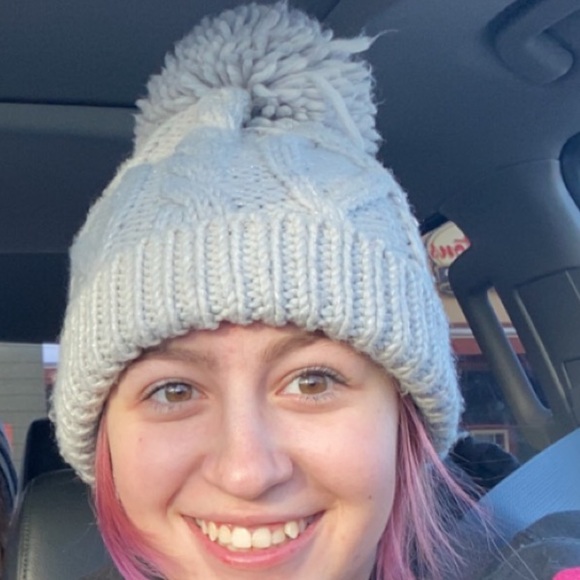 Winter hat - Picture 2 of 2